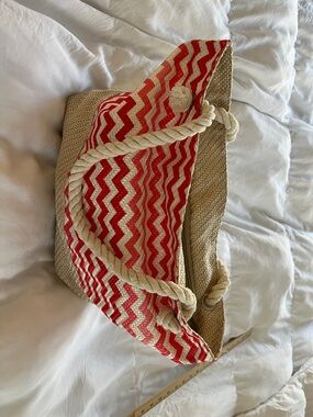 Red Chevron Beach Tote with Rope Handles